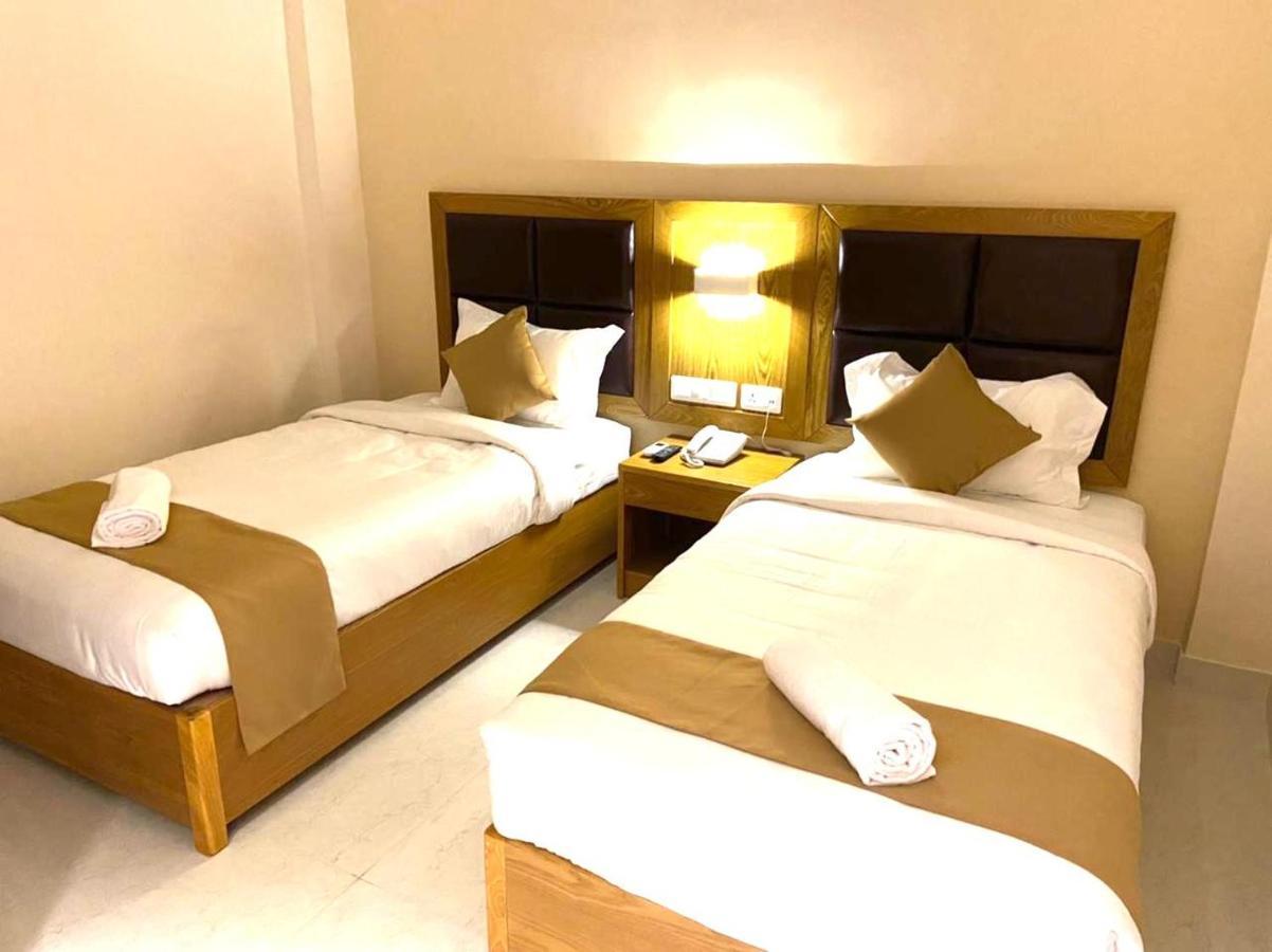 Tag Hotels Irugur Kültér fotó